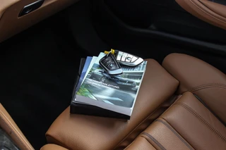 BMW 5-serie Touring 540i xDrive High Executive Luxury-Line | 1e eigenaar | Achterasbesturing | Cruise control adaptief | Apple carplay | Adaptief LED | DAB | Panoramadak | HiFi audio / 46