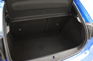 Peugeot 208 1.2T 100pk Allure | DEMO | Navigatie | Apple Carplay/Android Auto | Camera | Climate & Cruise control | Parkeersensoren | LED koplampen | / 15
