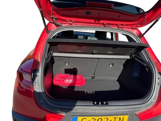 Kia Stonic 1.0 T-GDi DynamicLine | Navigatie | Two-Tone | Cruise control | LM-Velgen / 22