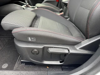 Ford Focus Wagon 1.0 EcoBoost ST Line Business / 20