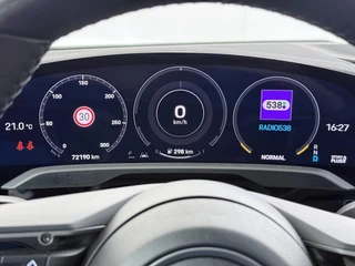 Porsche Taycan 4S Performance 84 kWh SOH 91%| VAN: 56.900,- VOOR: 53.877,- UW HERFSTVOORDEEL: 3.023,-| 18 VOUDIGE STOELVERSTELLING| PORSCHE DEALER ONDERHOUDEN| ORIG. NL NAP 1STE EIGENAAR| 360 CAM| PANORAMADAK| / 37