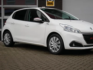 Peugeot 208 1.2 PureTech Signature Nieuwe Riem| Carplay| Stoelverwarming / 26