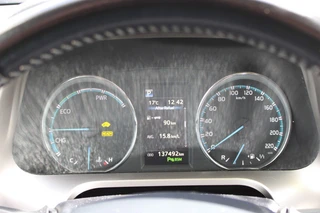 Toyota RAV4 2.5 HYBRID AWD EXECUTIVE Trekhaak / Leder / Schuif/kantel dak / A. klep elctr. / 33