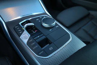BMW 3 Series 330e M-SPORT  | BTW |  ACC | MEMORY | HUD | LED | KEYLESS | 360 | / 35