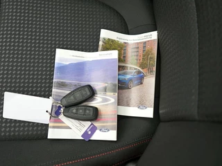 Ford Focus Wagon 1.0 EcoBoost Hybrid ST Line X Navigatie | Trekhaak | Panodak | / 44