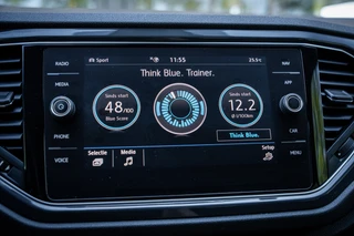 Volkswagen T-Roc 1.5 TSI Sport | Climate | Navi | Cruise | Camera | PDC / 49