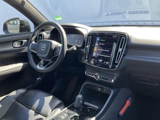 Volvo XC40 1.5 T4 Recharge R-Design Pano Leer H/K Camera Stoel/Stuurverw Led Carplay Plug-in PHEV / 5