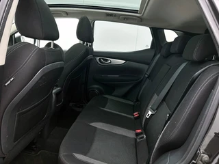 Nissan QASHQAI 1.2 N-Connecta Cruise control | Navigatie | 360° camera | Panoramadak | Parkeersensoren / 26