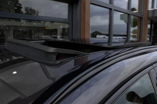 Volvo XC60 2.0 T6 PHEV Long range AWD R-Design|360 Camera|Trekhaak|Harmann|HUD|Stoel+Stuurverwarming| / 19