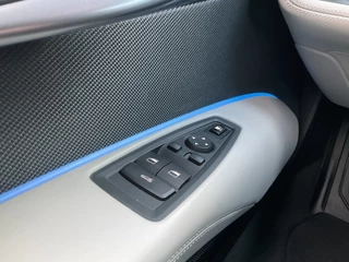 BMW i8 334pk Limited Edition Ferrada HUD 360°Cam Plug-in PHEV / 45