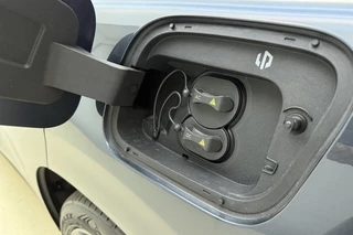 Leapmotor C10 Design Pro 69.9 kWh | Nu met €3500,- voorraadvoordeel! | Panoramadak | 20inch | elektrisch bedienbare achterklep | Snel leverbaar | Camera v+a | Stoelverwarming en ventilatie | Stuurverwarming | Zeer veel ruimte! / 19