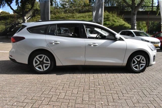 Ford Focus Wagon 1.0 EcoBoost Hybrid Connected Navigatie | Carplay | Cruise | Airco | 12 mnd BOVAG garantie | / 8