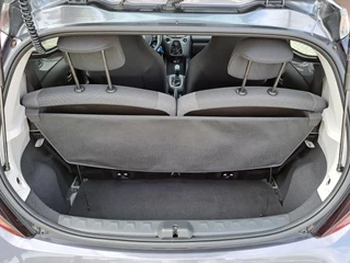 Toyota Aygo PLAY AIRCO CAMERA APPLE/ANDROID AUDIO-STUURWIELBED. BLUETOOTH LED-DAGRIJ / 7