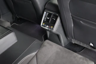 Skoda Enyaq iV 80 Sportline 204pk SOH 96% Stoelverwarming ACC Camera Navigatie / 47