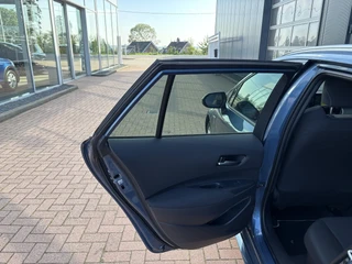 Toyota Corolla Touring Sports 1.8 Hybrid Business Plus  KEYLESS/CAMERA/ADAPT.CRUISE/PDC / 40