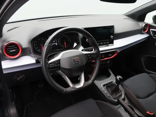 SEAT Ibiza 1.0 TSi FR | Parkeersensoren | Climatronic | Carplay | Cruise Control | 17 Inch | 37.015 Km !! / 4