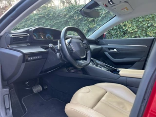Peugeot 508 1.6 Plug-in Hybrid 225pk Automaat Allure Avantage | Leer | LED | Camera / 11
