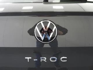 Volkswagen T-Roc 1.5 TSI Sport NAVI/CAMERA/VIRTUAL/LED/TREKH./17"LMV! / 29