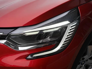 Renault Captur 1.6 E-Tech Plug-in Hybrid 160 Intens | Panorama dak | Achteruitrijcamera | Lichtmetalen velgen | Navigatie | Cruise control | Stoelverwarming | / 42