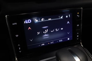 Mazda MX-30 e-SkyActiv R-EV 170 Exclusive-line  LED ACC PDC Camera 24 Maanden garantie* (Vraag naar de voorwaarden) / 14