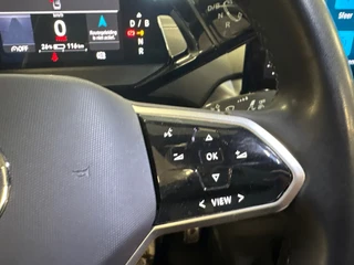 Volkswagen ID.5 Pro 77 kWh / Soh 95,2 / warmtepomp / trekhaak / head up / memory / carplay / 30