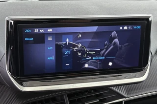 Peugeot 208 1.2 Hybrid 110 e-DCS6 Allure NL Auto Apple CarPlay Parkeersensoren / 21