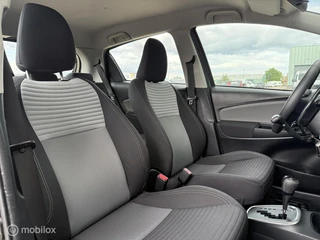 Toyota Yaris 1.5 Hybrid Dynamic / Invalide Auto / Cam / Navi / 8
