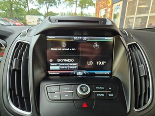 Ford C-MAX 1.0 TITANIUM Navigatie, Trekhaak, Cruise controle, PDC, ALL IN prijs! / 22
