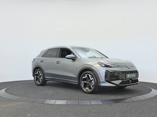 Volkswagen T-Roc 1.5 eTSI R-Line Elek. Trekhaak | Stuur-/stoelverwarming | Verlichte logo's / 13