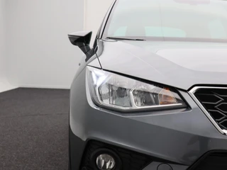 SEAT Arona 1.0 TSi 115 Pk Fr Business Intense | Carplay | Cruise Control | Climate Control | Camera | Parkeersensoren | 17 Inch / 11