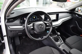Skoda Octavia 1.0 TSI Business Edition | Apple CarPlay | Sportstoelen | Climate | Cruise / 5