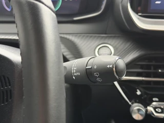 Peugeot 208 Allure 1.2 Hybrid 100PK e-DCS6 Automaat Trekhaak, Navigatie, Achteruitrijcamera, Keyless, Stoelverwarming, Apple Carplay, Android Auto / 23