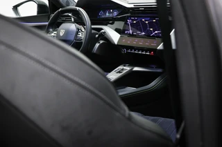 Peugeot 308 SW 1.6 Plug-in Hybrid 225 GT / 13