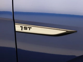 Volkswagen ID.4 First 77 kWh 204 Pk | Stoel/Stuurverwarming | Camera | Half Leer | CarPlay | Adaptive cruise | 20 Inch | 97.053 Km !! / 16