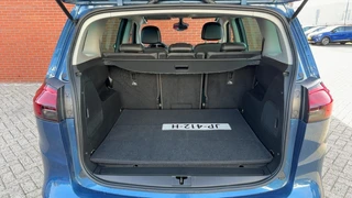 Peugeot 2008 1.2 PT Allure Pack 130PK Trekhaak Carplay Stoelverwarming Full Led / 36