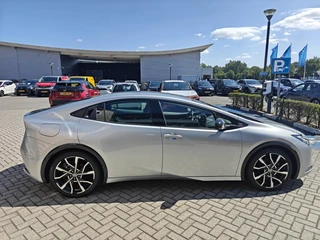 Toyota Prius 2.0 Plug-in Hybrid 220 PARK-SENSOREN BLIND-SPOT KEYLESS STOEL/STUURVERW CAMERA APPLE/ANDROID DAB+ LM-VELGEN AD-CRUISE ELEK-ACHTERKLEP / 7
