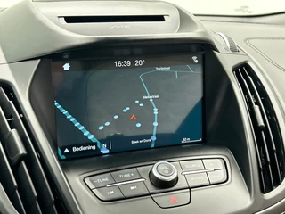 Ford Kuga 1.5 EcoBoost Vignale | Trekhaak | Leder | Panorama | Adaptive-cruise | Stoelverwarming | / 18