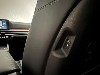 KIA Sportage 1.6 T-GDi 239pk Hybrid AT6 Black Edition Advanced / 36