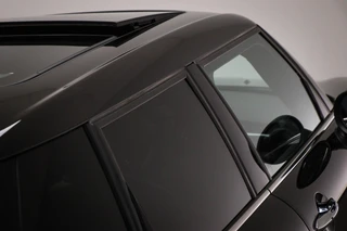 MINI 5-Deurs 2.0 Cooper S Chili Serious Business | PANORAMADAK | HEAD UP | LEDER | STOELVERWARMING | CLIMA / 10