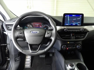 Ford Kuga 2.5 PHEV e-CVT 225pk Titanium / 37