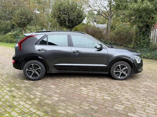 Kia Niro 1.6 GDi PHEV DynamicLine / 15