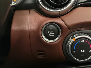 Mazda MX-5 RF 2.0 SkyActiv-G 160 GT-M | Targa | Takumi Leder | Keyless | Winterpakket | LED | Cruise |Roadster Fastback | Plaatje! / 40