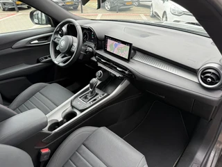 Alfa Romeo Tonale 1.5T Hybrid Sprint *ACC & Navigatie* / 13