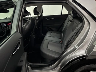 KIA Niro 1.6 GDi Hybrid 141pk DCT6 DynamicLine / 29