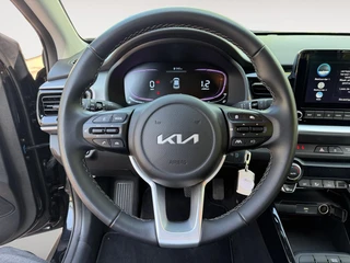 Kia Stonic 1.0 T-GDi MHEV DynamicLine Navigatie | Climate Control | Cruise Control | Apple CarPlay & Android Auto | Resterende fabrieksgarantie TM 150.000 KM | 2035 / 21