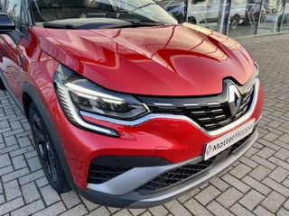 Renault Captur 1.3 TCe 160 EDC R.S. Line  | Automaat | All Seasons | Navigatie | Groot Scherm | Achteruitrijcamera + Parkeersensoren | Draadloze Telefoonlader | Climate Control | Luxe Pook | Apple CarPlay/Android Auto / 21