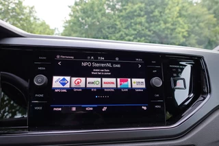 Volkswagen Polo 1.0 TSI R-Line Business  | I.Q. Light | Camera | PDC | CarPlay | / 32