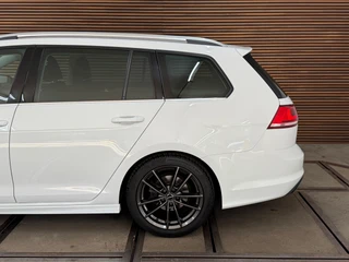 Volkswagen Golf Variant 1.4 TSI R-line | 150pk | DSG Camera | Licht+Zicht | Ambient | Winter Pakket / 49