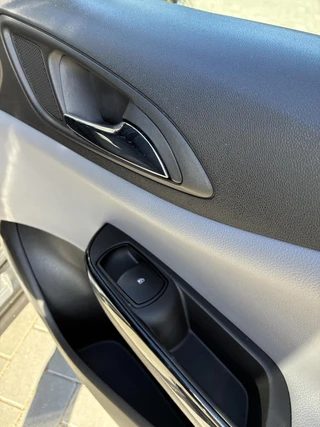 Opel Corsa 1.0 Turbo 5 Deurs Innovation | Climate control | Stoel & Stuurverwarming | Elektrisch Pakket | Cruise control | Parkpilot | 16" LM-Velgen / 40