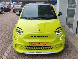 Abarth 500e SCORPIONISSIMA 42 kWh  SoH 94,12% !! | Alcantara sportstuur | Pano | Winterpakket / 9